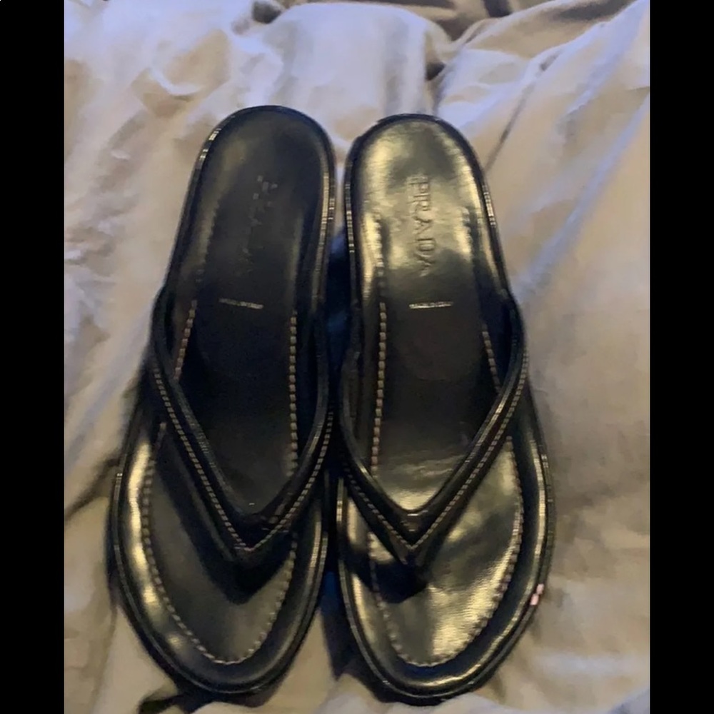 Prada wedges black size 7